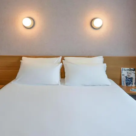 Au Petit Saint-jean - Ex Sure Centre 3* Бон