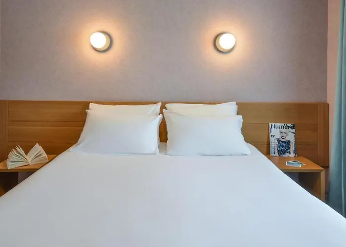 Au Petit Saint-jean - Ex Sure Centre 3* Бон